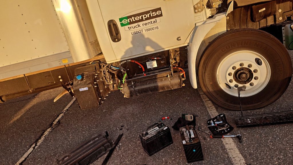 Truck tire repair service baltimore, bowie, alexandria (1)