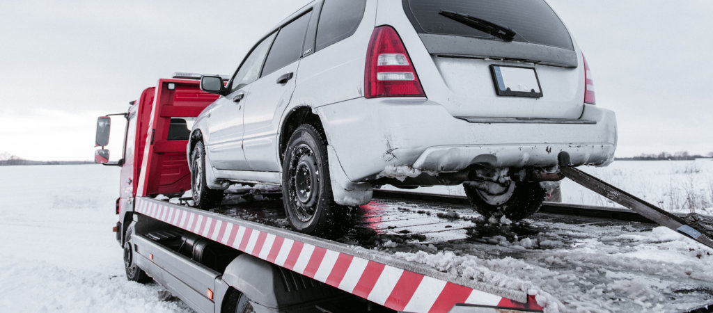 Why Semi Truck Tires Fail in Snow and Rain
